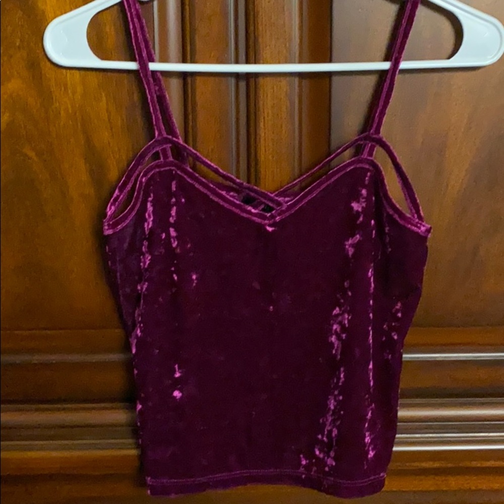 Shade Crop top